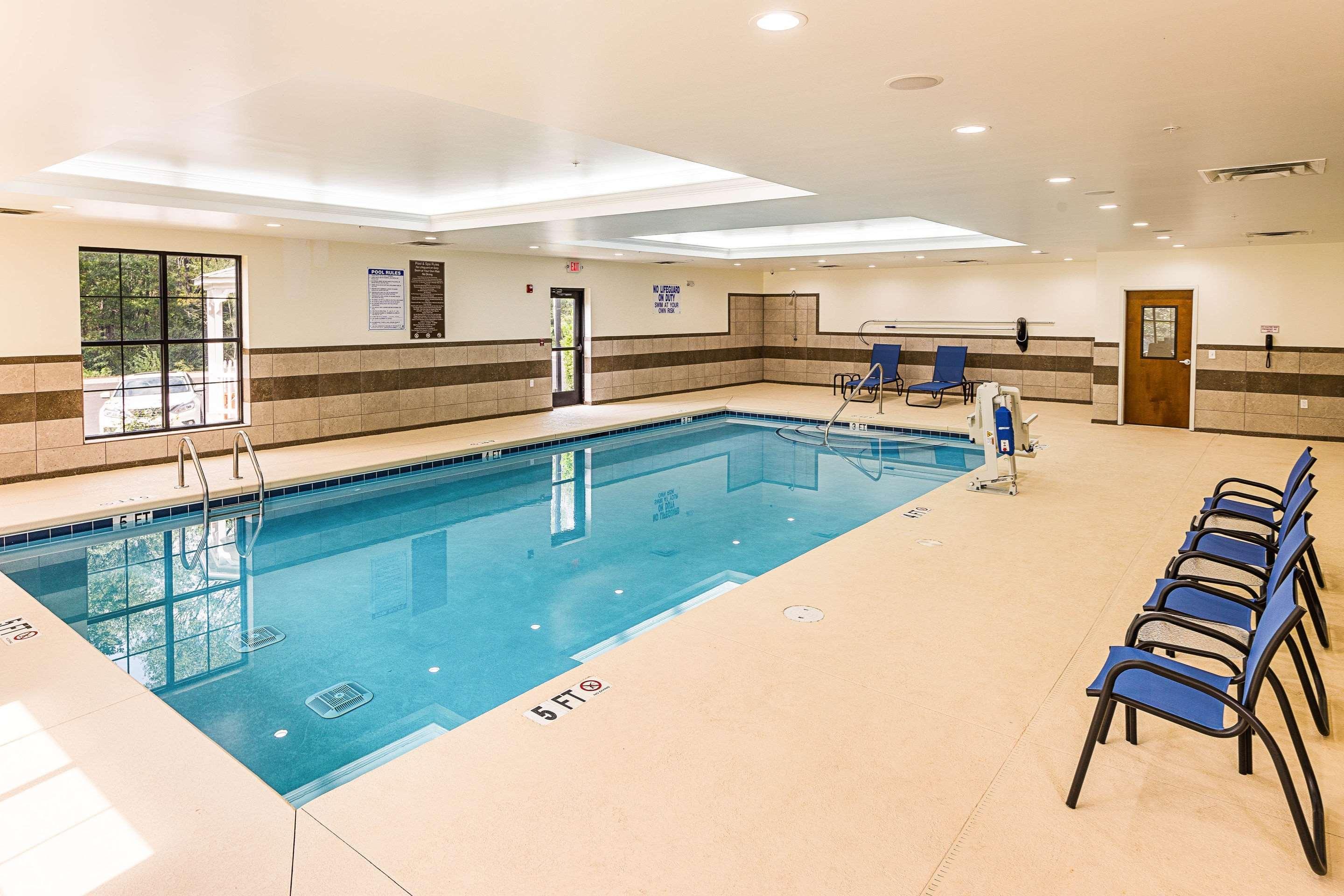 Piedmont Comfort Suites Greenville South מראה חיצוני תמונה