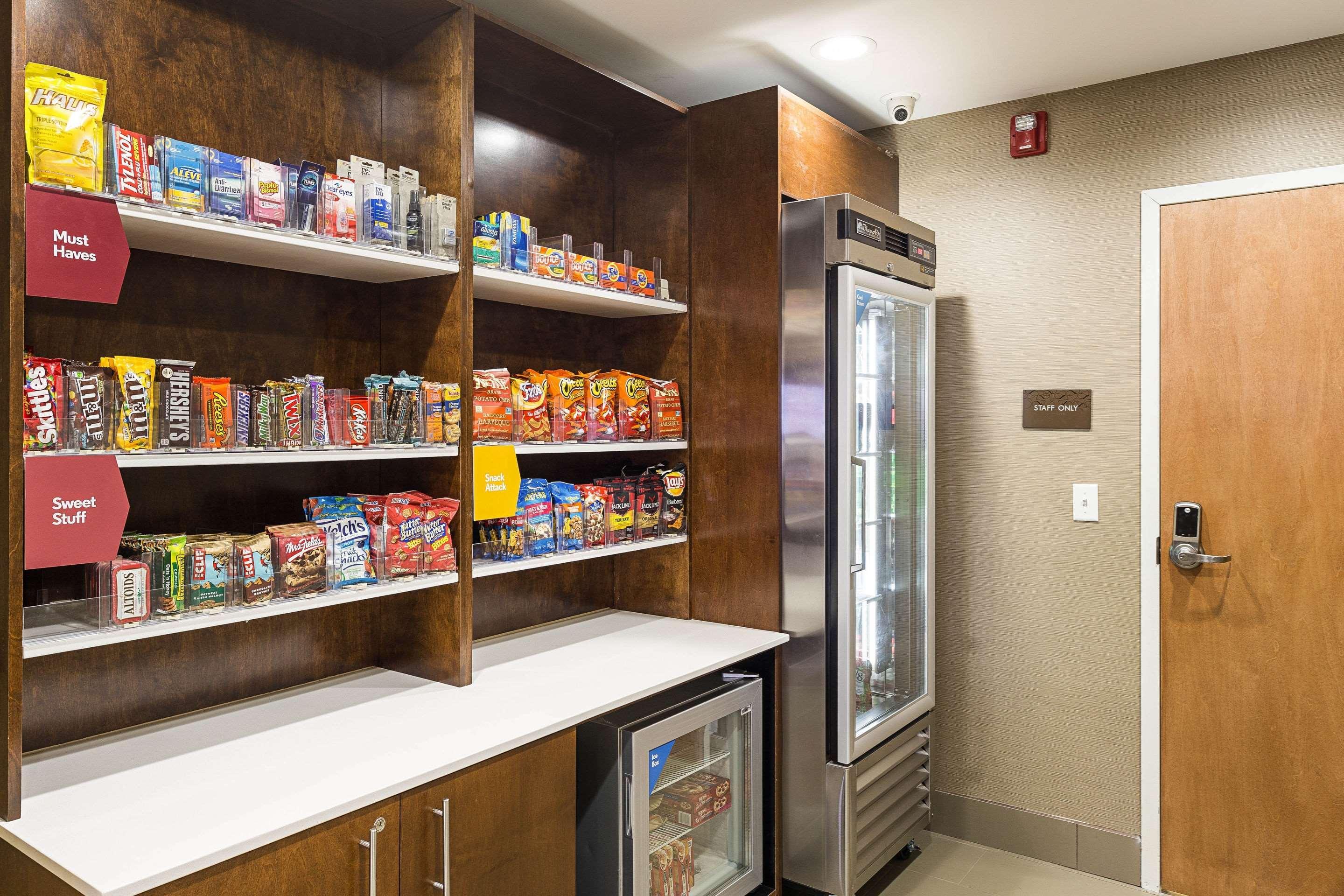 Piedmont Comfort Suites Greenville South מראה חיצוני תמונה